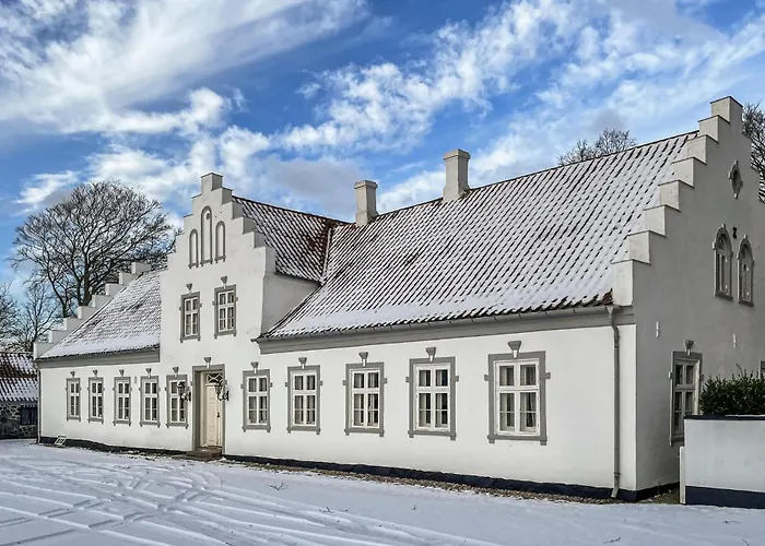 Vakantiehuis Pet Friendly In Haarby With Sauna Hårby